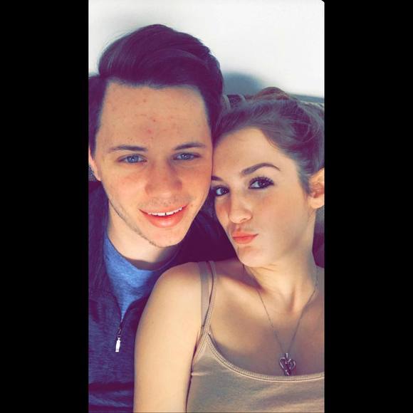 Meet your Posher, Roxanne - Picture 1 of 1